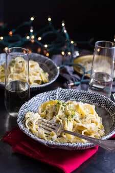 One-Pan Baked Champagne Cream Sauce Fettuccine With Truffle Oil.