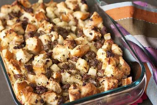 Apple And Sausage Stuffing