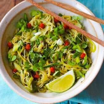 Avocado Green Curry Noodles