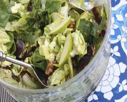 Cooking Magazines:Green Salad With Spiced Walnuts