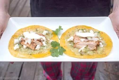 Fried Tortillas With Tomatillo Salsa And Grilled Chicken