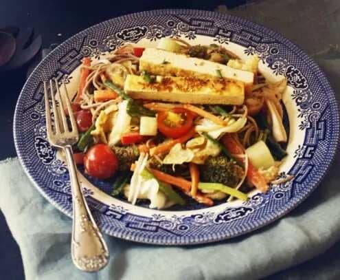 Mixed Vegetable Salad With Soba Noodles And Peanut Sauce