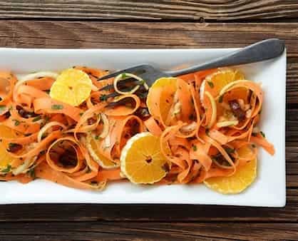 Moroccan-Spiced Carrot-Date Salad
