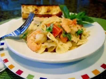 Roasted Tomato And Garlic Shrimp Pasta With Goat Cheese