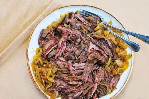 Slow Cooked Skirt Steak And Onions