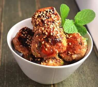 Sweet And Spicy Sesame Chicken Meatballs