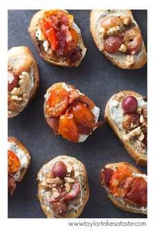 Toasted Baguette Appetizers With Roasted Grapes And Tomatoes