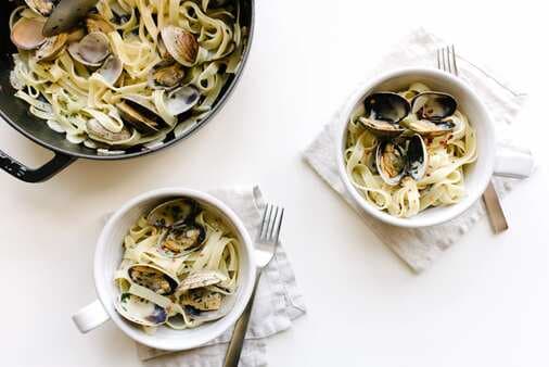 Tagliatelle With Clams And Garlic