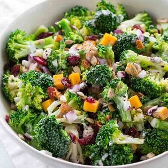 Broccoli Salad With Creamy Yogurt Dressing