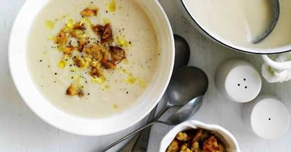 Cauliflower Soup With Mustard And Croutons