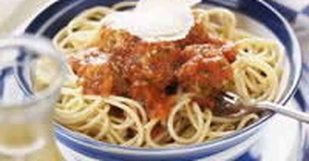 Italian Meatballs In Tomato Basil Sauce