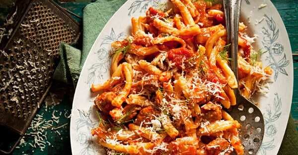 Italian Sausage, Fennel And Tomato Pasta