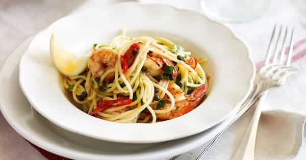 Spaghetti With Chilli Garlic Prawns
