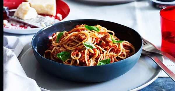 Spaghetti With White Meatballs
