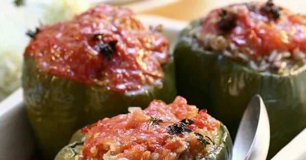 Stuffed Peppers With Rice And Tomatoes