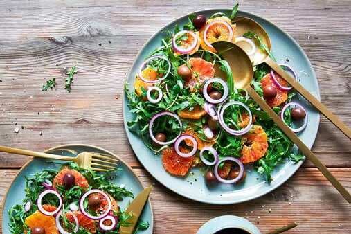 Blood Orange and Arugula Salad with Black Olives