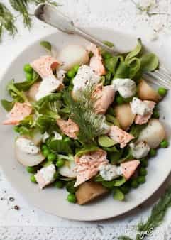 Salmon and Potato Salad with Horseradish Dressing