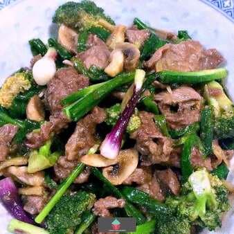 Beef Broccoli and Ginger Stir Fry