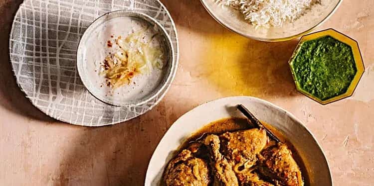 Chicken With Roasted Coriander In Coconut-Curry Sauce
