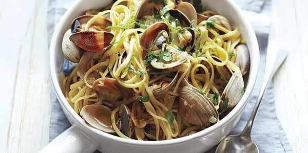 Linguine With Clams And Lime