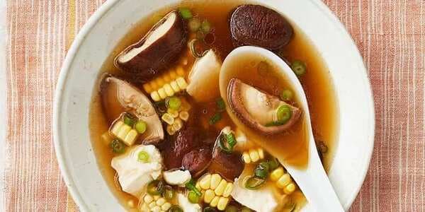 Chinese Corn and Mushroom Soup