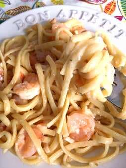 Creamy Garlic Shrimp Linguine Pasta