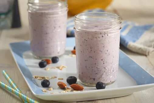 Blueberry And Oatmeal Protein Smoothie