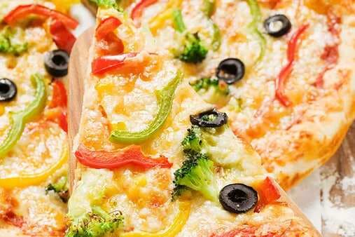 Cheese And Veggie Pizza