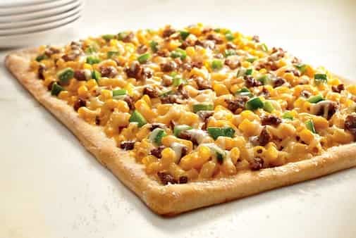 Deluxe Macaroni And Cheese Pizza