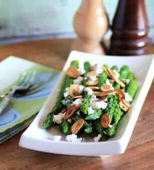 Asparagus With Garlic Chips And Goat Cheese