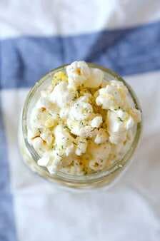 Garlic Parmesan Dill Popcorn