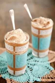 Lighter Iced Double-Chocolate Mocha Frappe