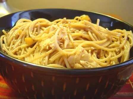 Chicken Peanut Thai Noodles