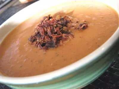 Creamy Fire Roasted Tomato and Bacon Soup