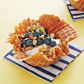 Blueberry & Yogurt Parfaits