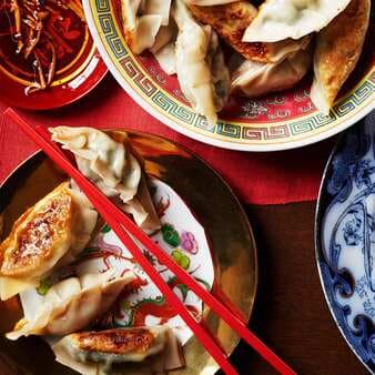 Chinese Dumpling With Pork & Scallion Filling