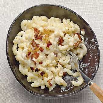 Creamy Macaroni And Cheese With Bacon
