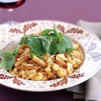 Whole Wheat Penne With Cauliflower Sauce