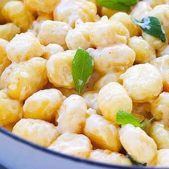 Creamy Garlic Parmesan Gnocchi
