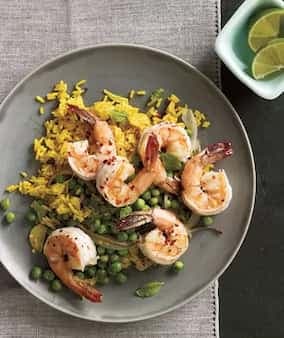 Spicy Shrimp With Peas And Curried Rice