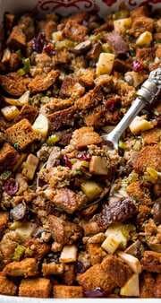 Herbed Sausage, Cranberry, And Apple Stuffing