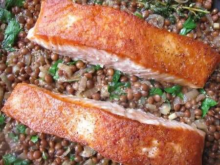 One-Skillet Crispy Salmon With Mustardy Lentils