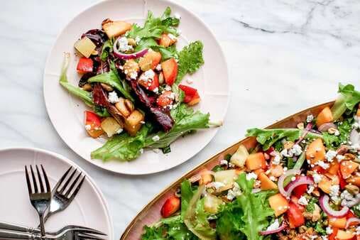 Salad With Peaches, Goat Cheese, And Basil