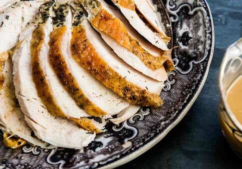 Roast Turkey Breast With Roasted Garlic Gravy