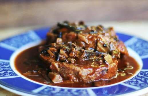 Tuscan Meatloaf With Mushroom Sauce