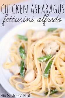 Chicken Asparagus Fettuccine Alfredo