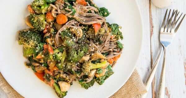 Cold Peanut Soba Noodles With Broccoli