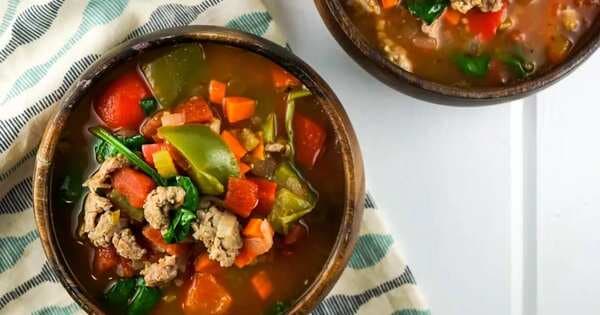 Sausage, Pepper, And Spinach Soup