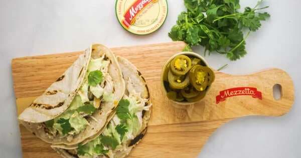 Slow Cooker Jalapeno Chicken Tacos With Creamy Cilantro Sauce