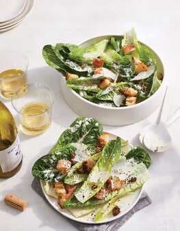Caesar Salad With Garlicky Croutons